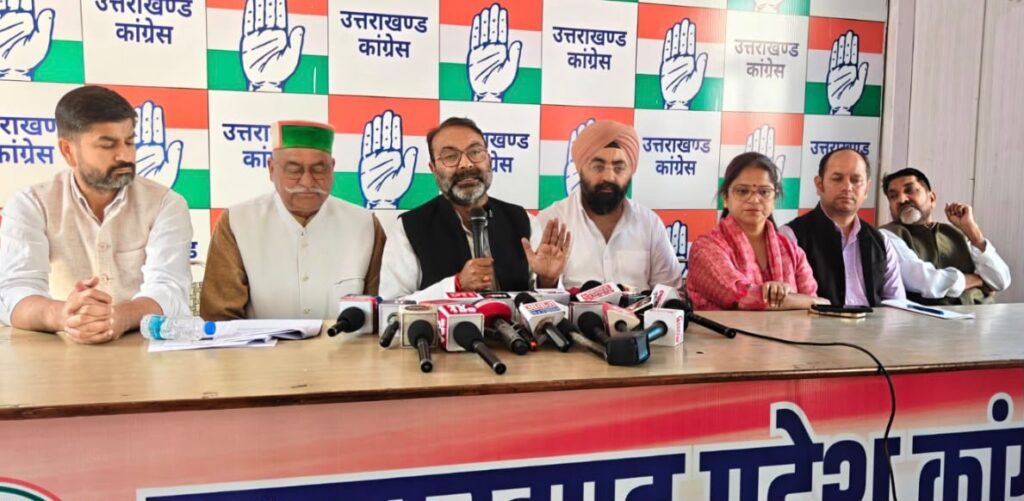 गणतंत्र को बचाना है तो चुनाव की निष्पक्षता पर सवाल नहीं उठना चाहिए , अगर सवाल उठ रहे हैं तो मतलब गणतंत्र खतरे में है: अजय कुमार लल्लू। NIU