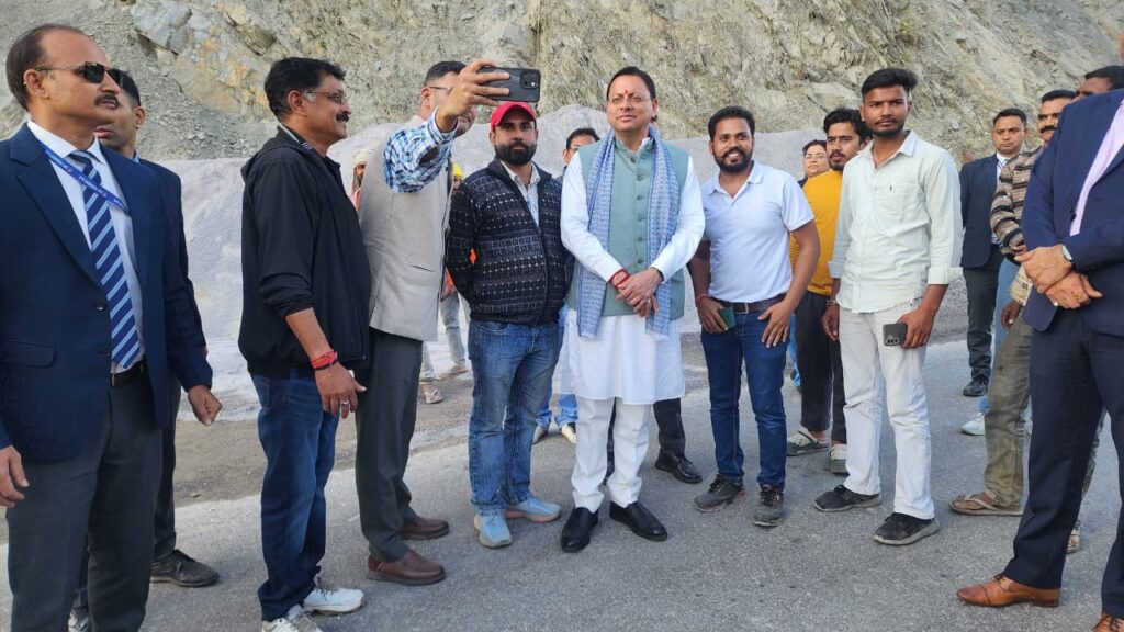 सुरक्षित आवागमन और बेहतर जनसुविधाएं उपलब्ध कराना सरकार की प्राथमिकता : मुख्यमंत्री धामी । NIU